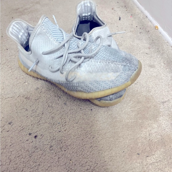 Yeezy boost 350 cloud white non reflective - Picture 2 of 7